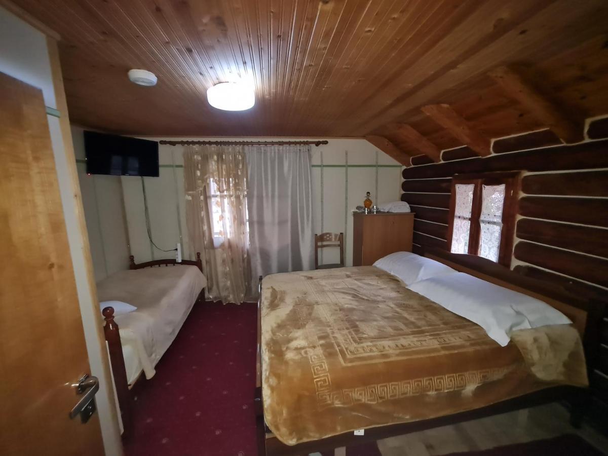 Sofra Kolonjare Agroturizem Hotel Erseke Ngoại thất bức ảnh