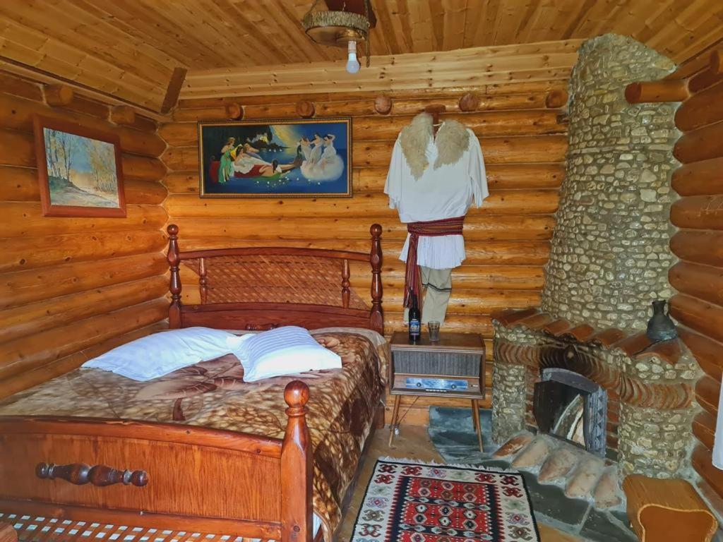 Sofra Kolonjare Agroturizem Hotel Erseke Ngoại thất bức ảnh